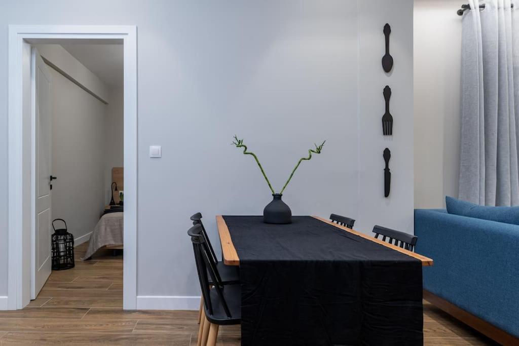 Apartmán Stylish Abode Under Acropolis W/ Sunny Courtyard! Atény Exteriér fotografie